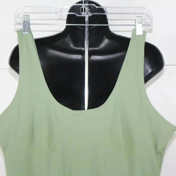 Pinsy - Picture 2 of 8